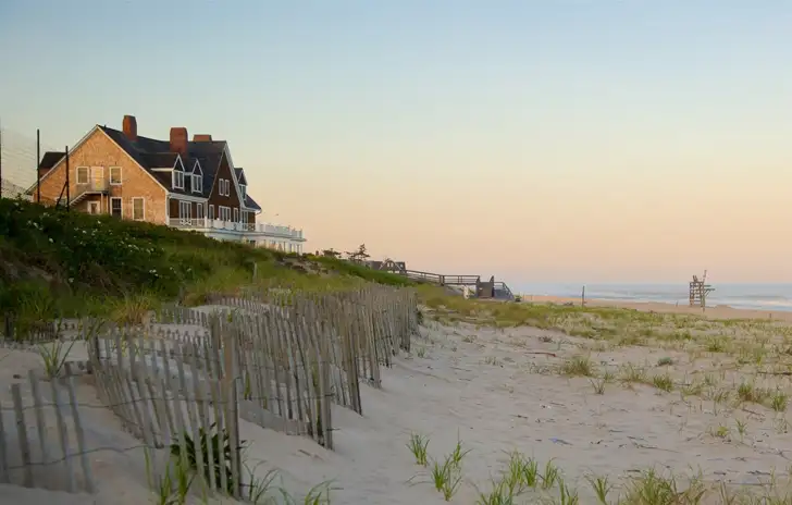 Southampton, NY